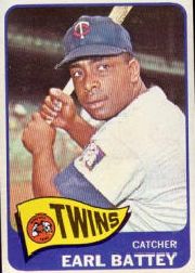 1965 Topps Baseball Cards      490     Earl Battey